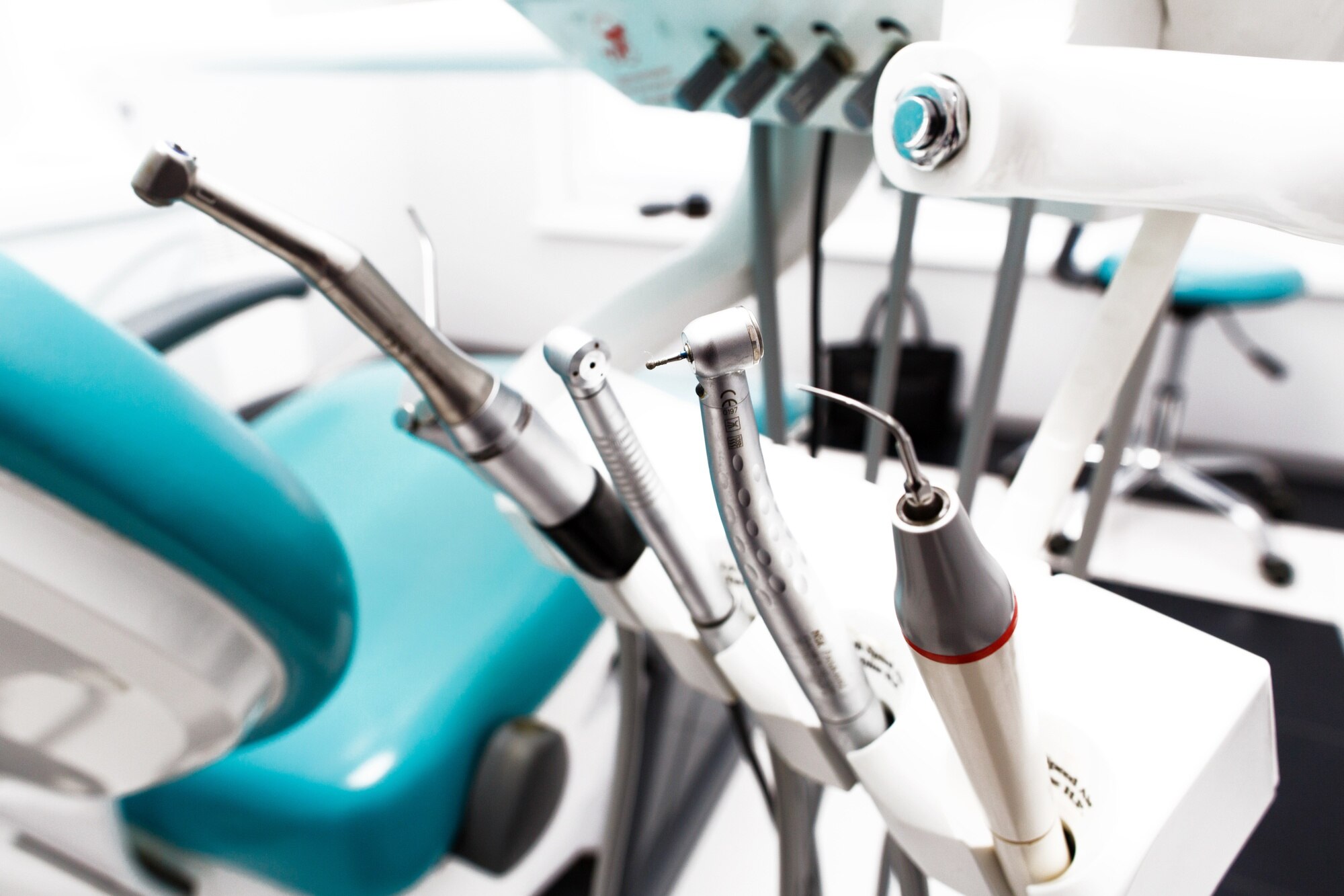 L4 po zabiegu chirurgicznym u dentysty – co warto wiedzieć